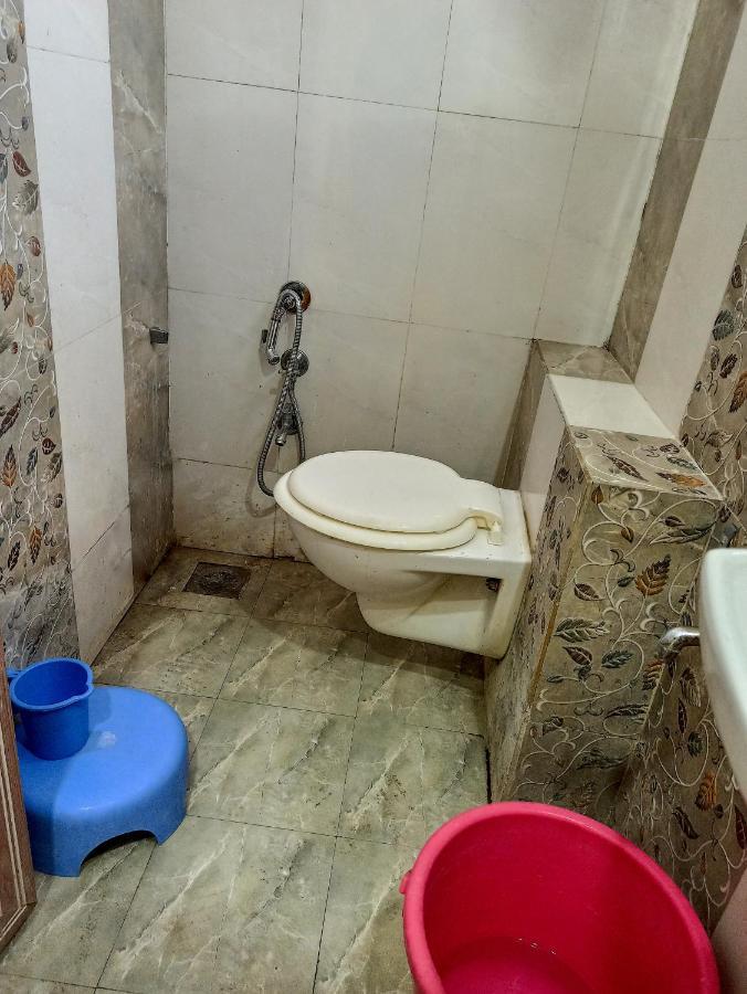 Hotel Plaza Inn Rajpipla Exterior photo